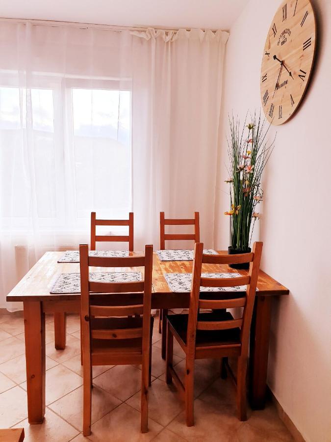 Apartman Terminal, Self Check-In 24 H, Free Parking Banská Bystrica Esterno foto